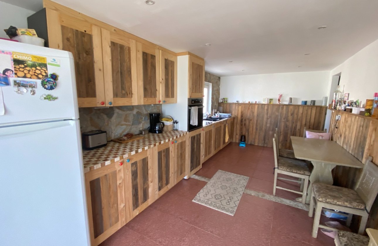 Resale - Villa - Sax
