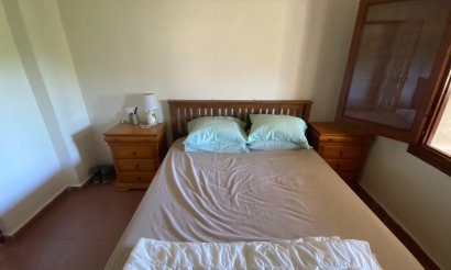 Resale - Villa - Sax