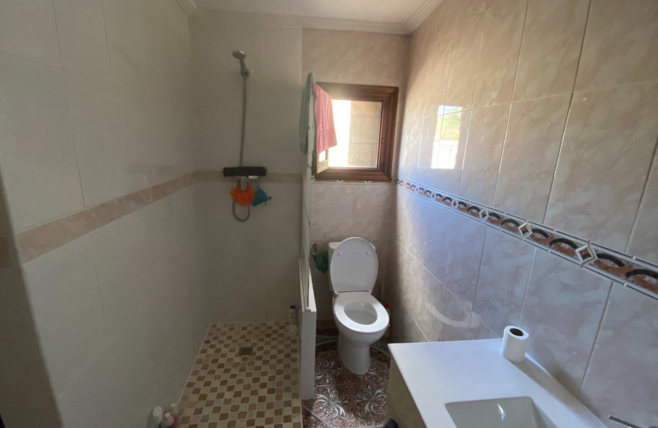 Resale - Villa - Sax