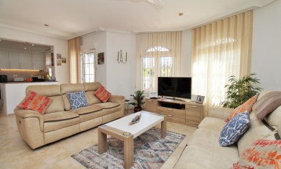 Revente - Villa - Villamartin - Los Dolses