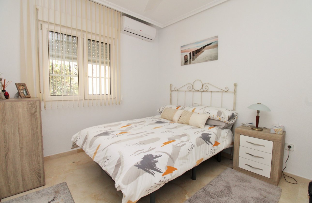 Revente - Villa - Villamartin - Los Dolses