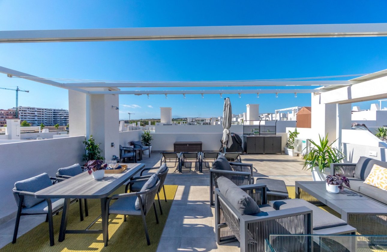 Resale - Apartment / flat - San Miguel de Salinas