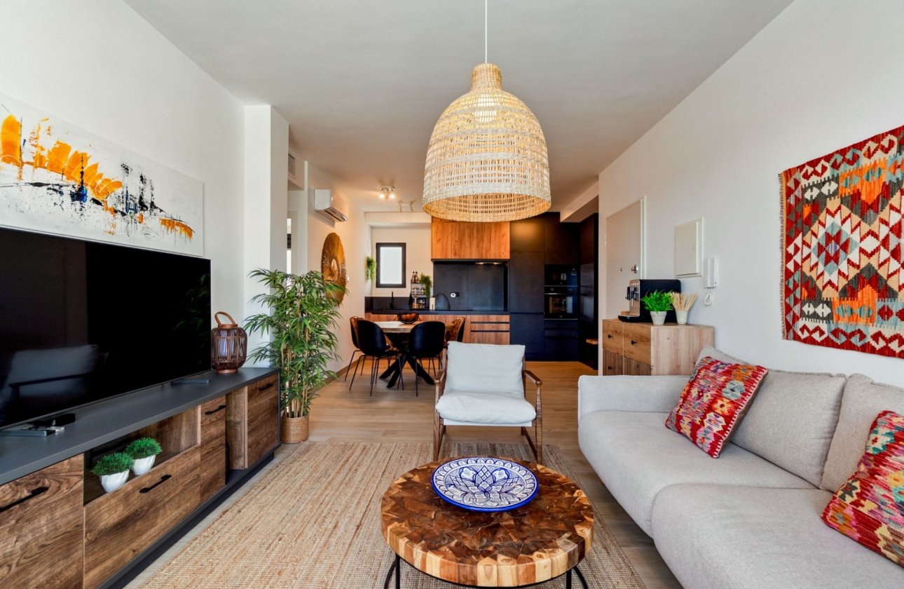 Resale - Apartment / flat - San Miguel de Salinas