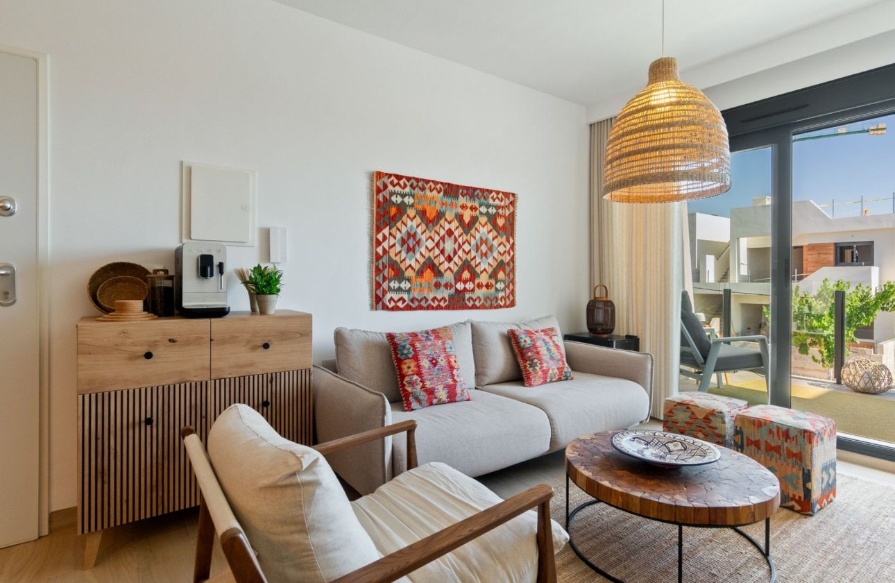 Resale - Apartment / flat - San Miguel de Salinas