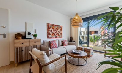 Resale - Apartment / flat - San Miguel de Salinas