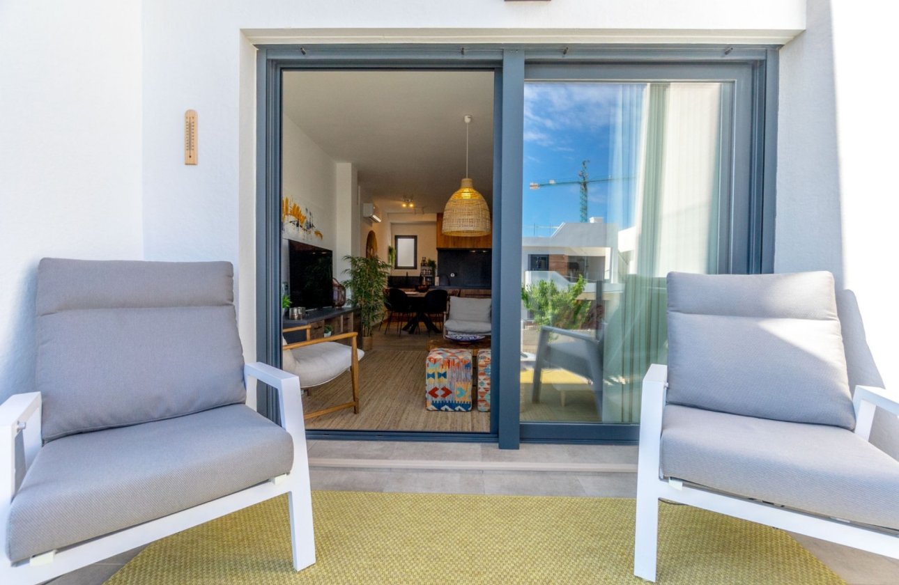 Resale - Apartment / flat - San Miguel de Salinas