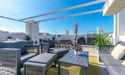 Resale - Apartment / flat - San Miguel de Salinas