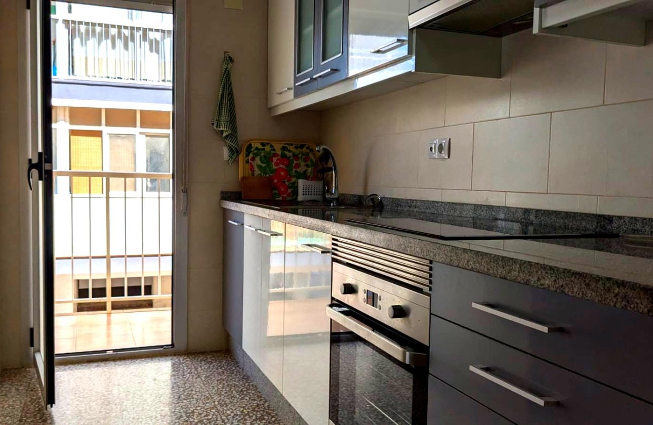 Resale - Apartment / flat - Santa Pola - Gran Playa