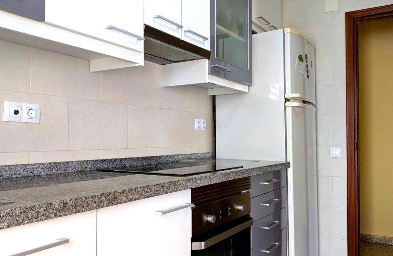 Resale - Apartment / flat - Santa Pola - Gran Playa