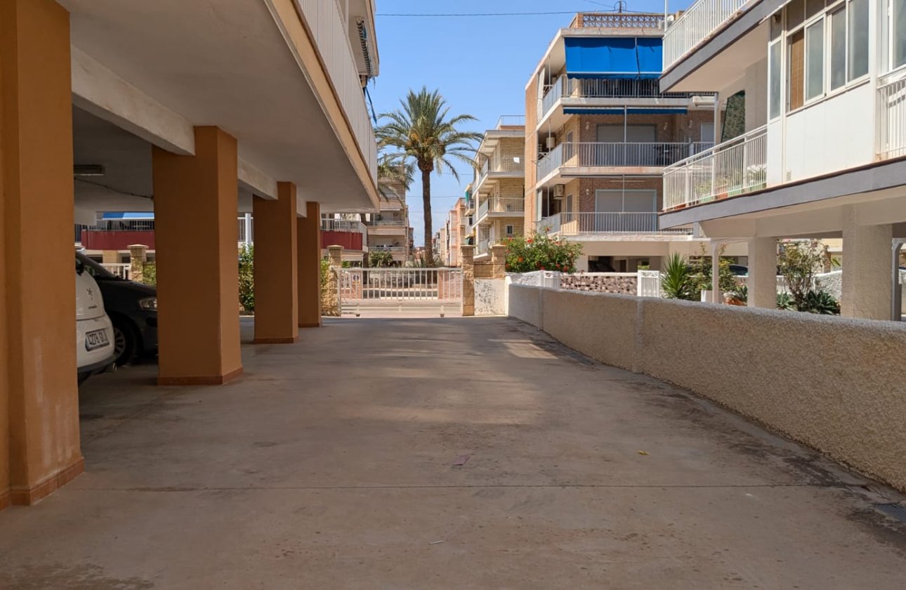 Resale - Apartment / flat - Santa Pola - Gran Playa