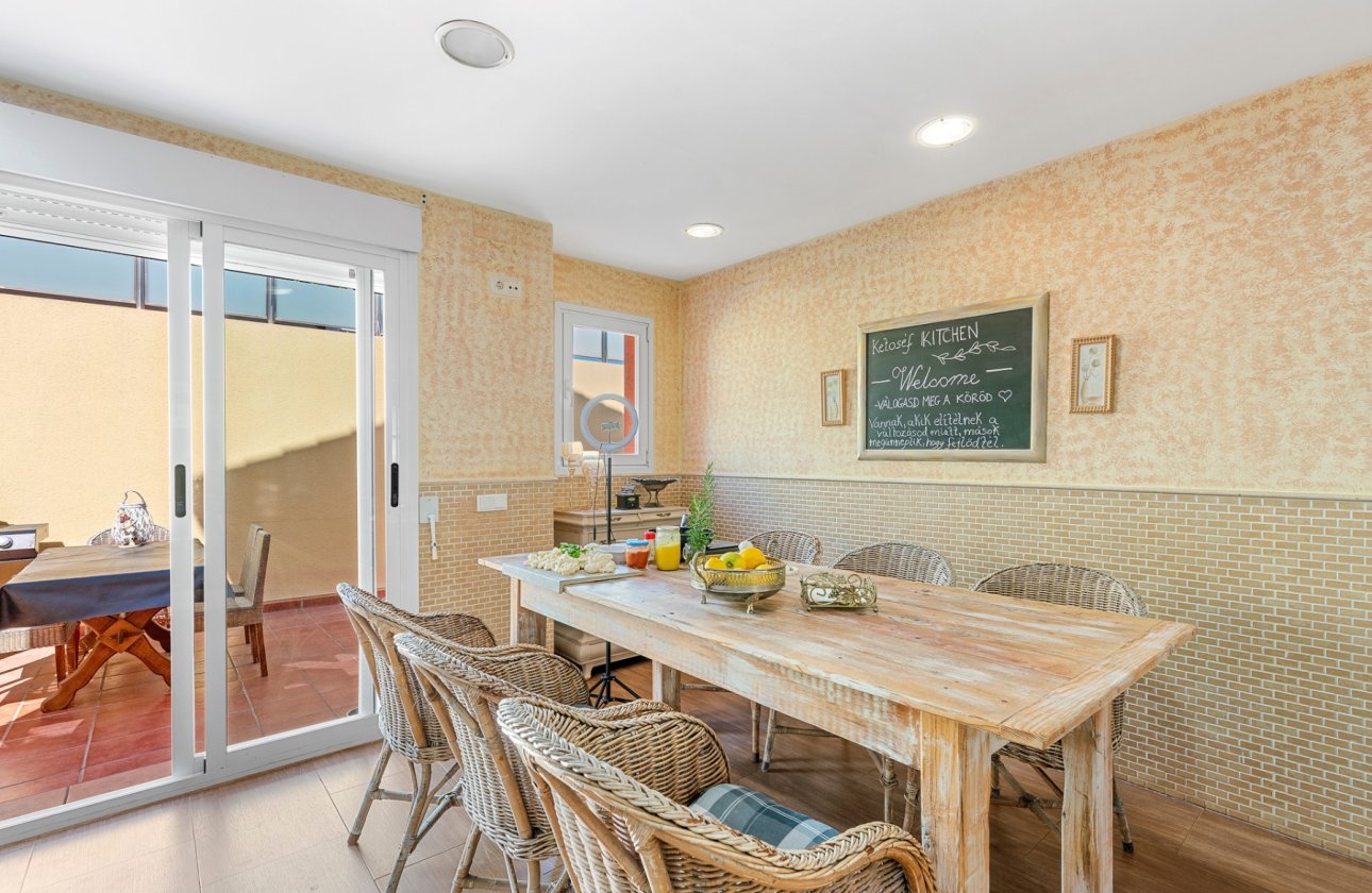 Resale - Villa - Alfas del Pí