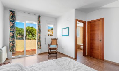 Resale - Villa - Alfas del Pí