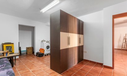 Resale - Villa - Alfas del Pí