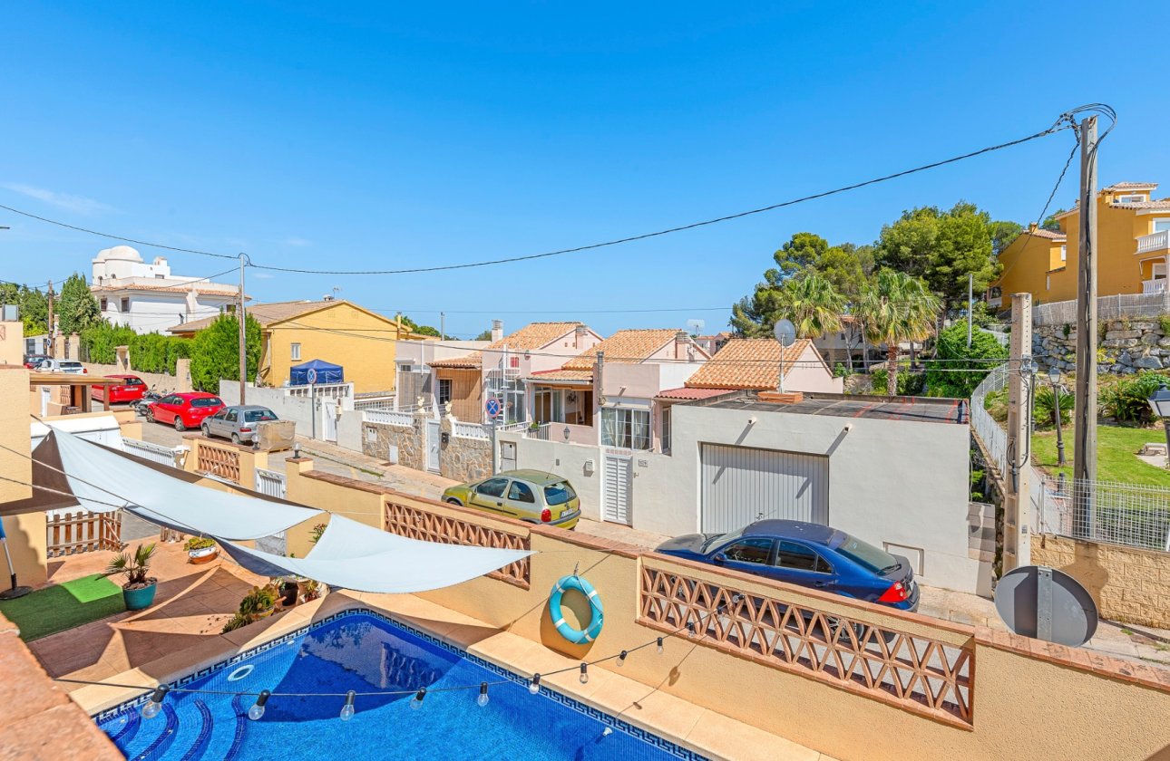 Resale - Villa - Alfas del Pí