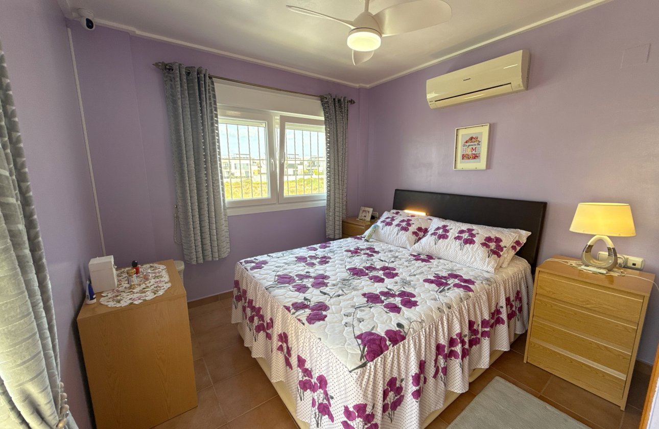 Resale - Villa - Lomas de Cabo Roig