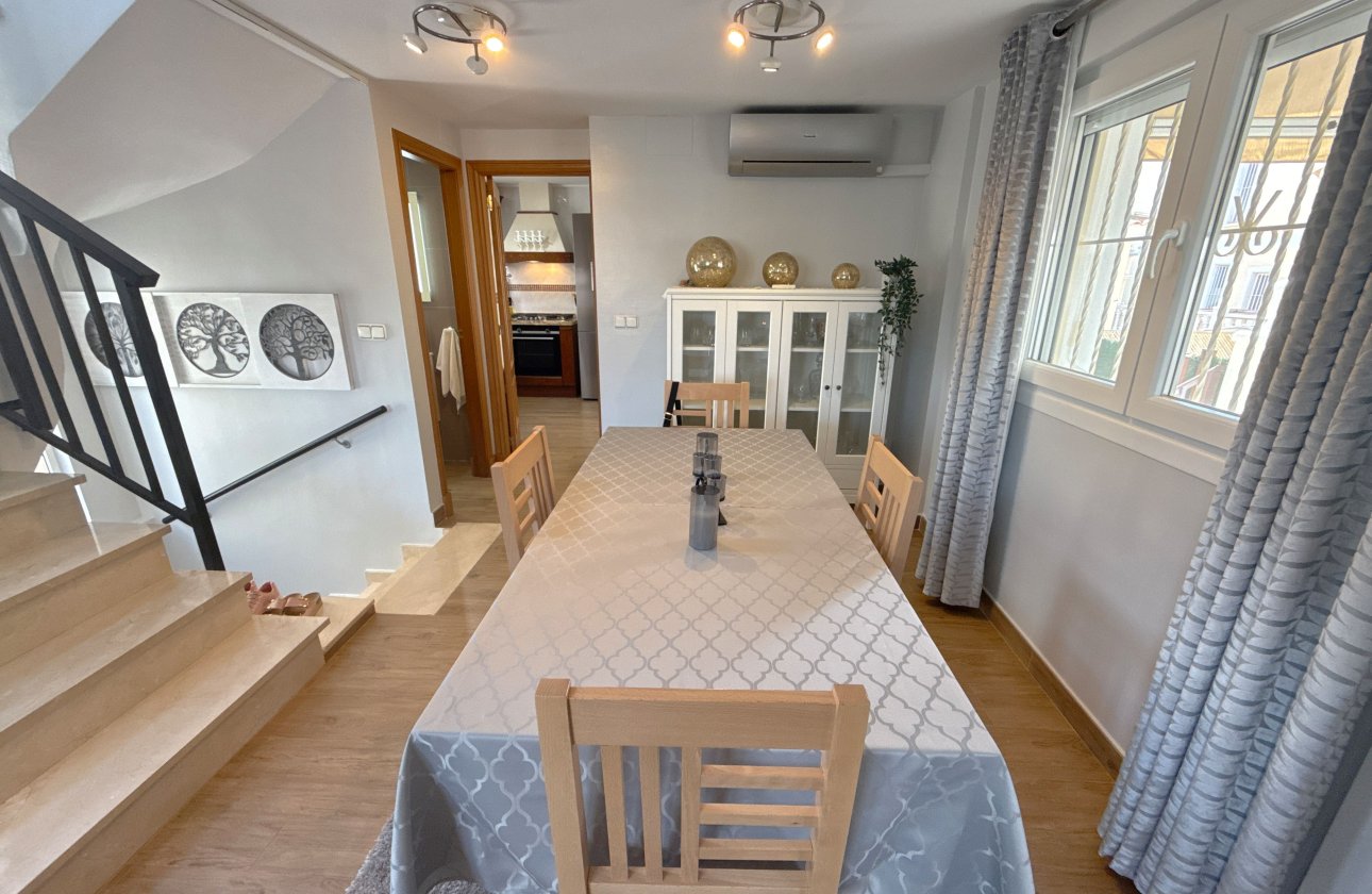 Resale - Villa - Lomas de Cabo Roig