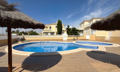Resale - Villa - Lomas de Cabo Roig