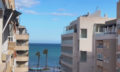 Resale - Apartment / flat - Torrevieja - Playa del cura