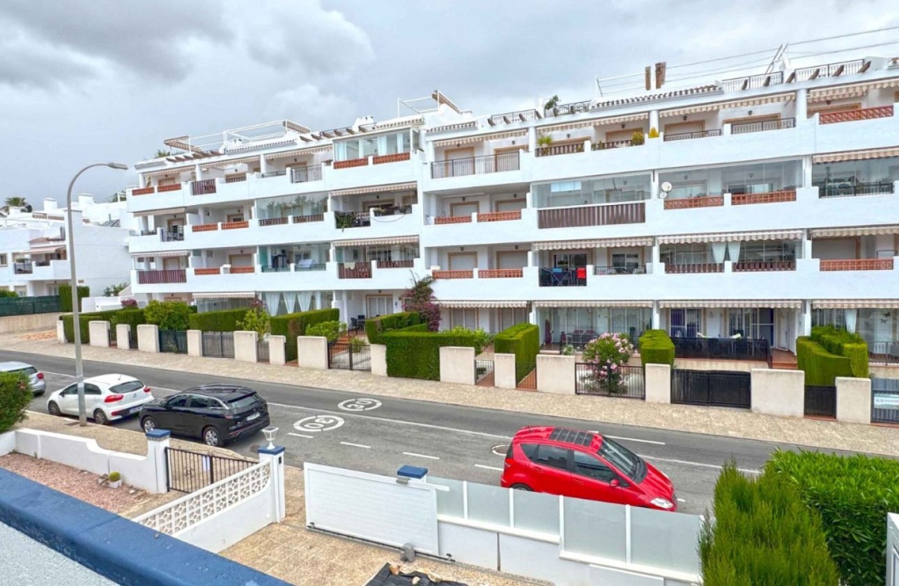 Revente - Maison de ville - Orihuela Costa - Los Dolses
