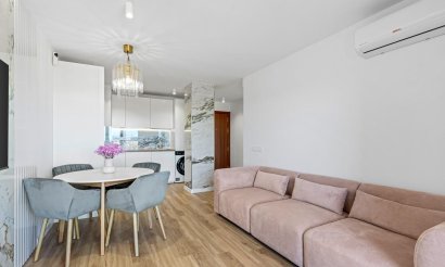 Resale - Apartment / flat - Torrevieja - Punta prima
