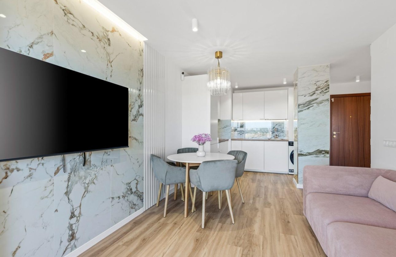 Resale - Apartment / flat - Torrevieja - Punta prima