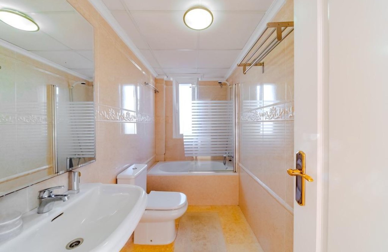 Revente - Villa - Torrevieja - Torre la mata