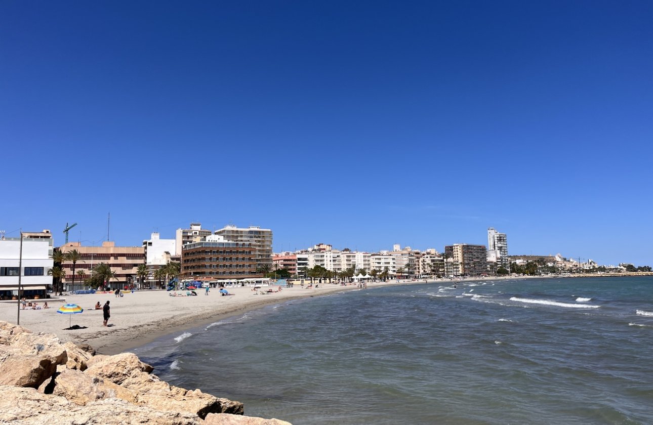 Resale - Apartment / flat - Santa Pola