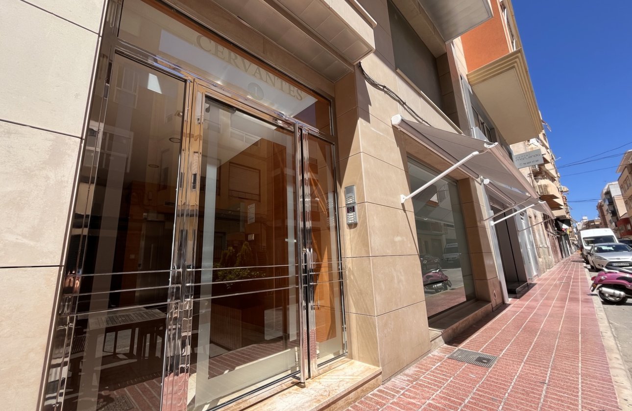 Resale - Apartment / flat - Santa Pola