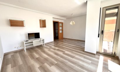Resale - Apartment / flat - Santa Pola