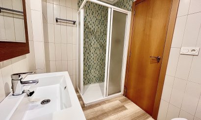 Resale - Apartment / flat - Santa Pola