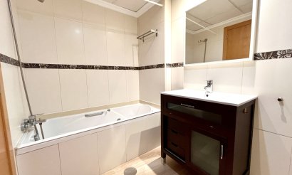 Resale - Apartment / flat - Santa Pola