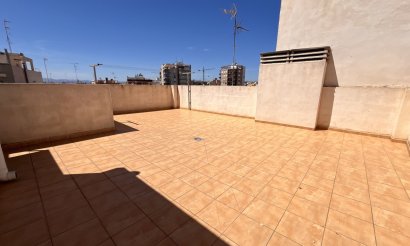 Resale - Apartment / flat - Santa Pola