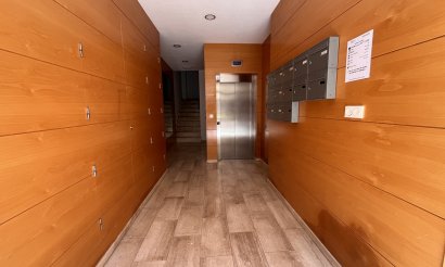 Resale - Apartment / flat - Santa Pola