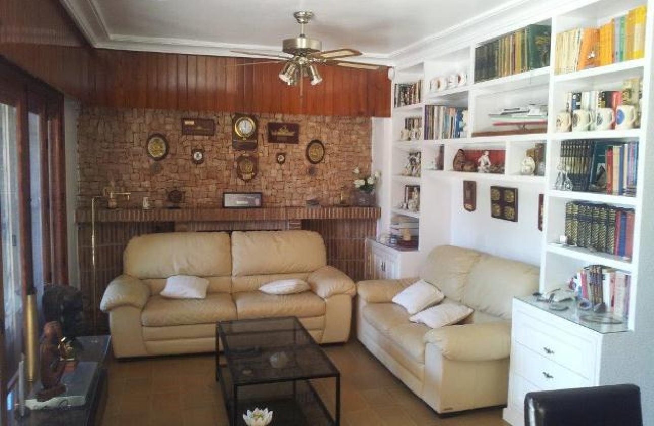 Resale - Villa - Campoamor