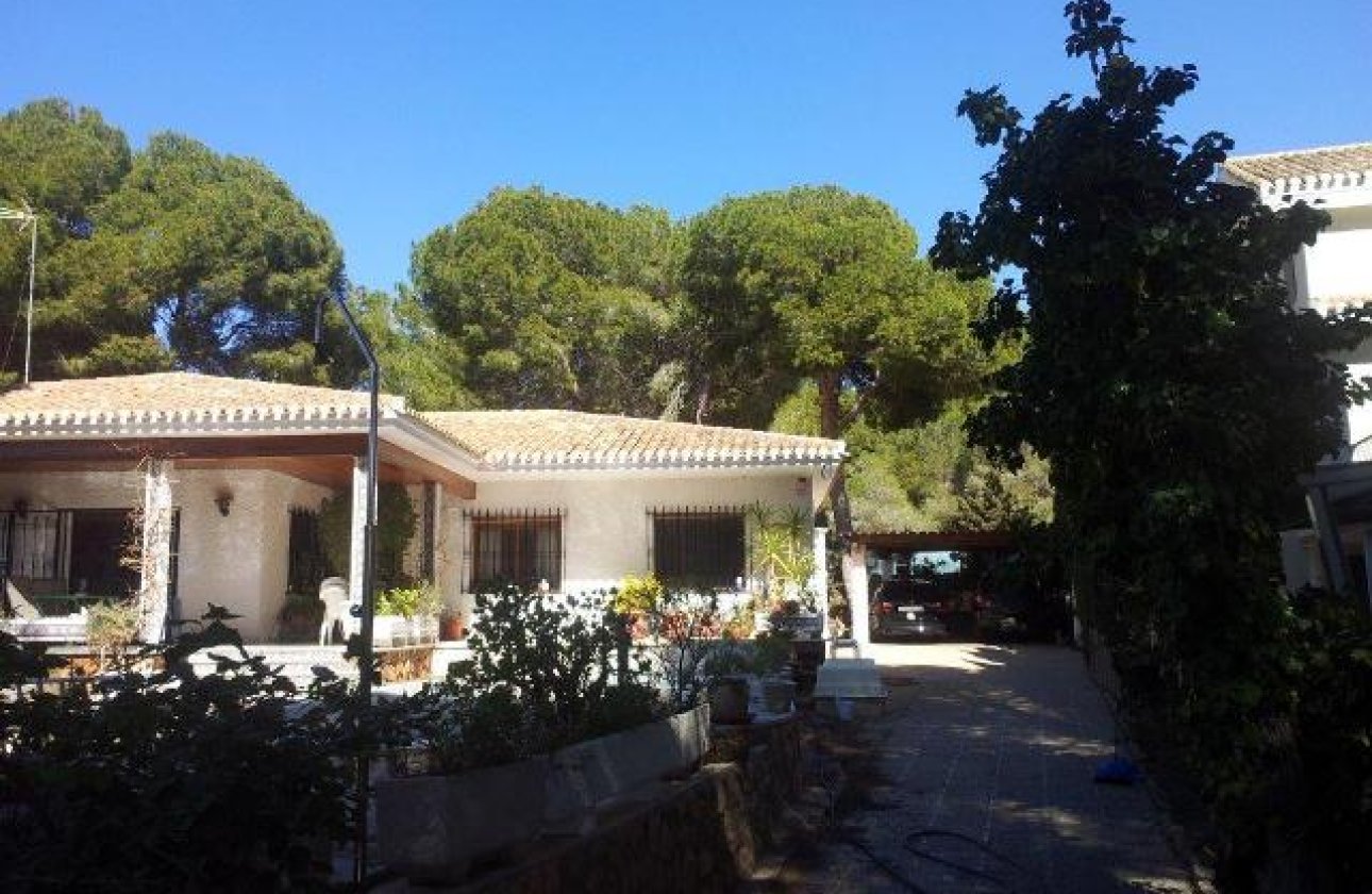 Resale - Villa - Campoamor