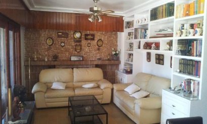 Resale - Villa - Campoamor
