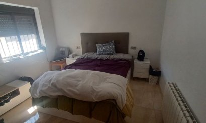 Resale - Villa - Torrevieja