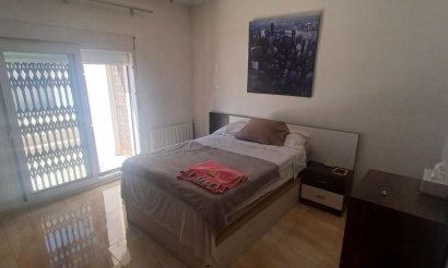 Resale - Villa - Torrevieja
