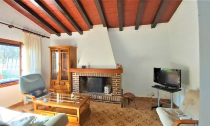 Resale - Villa - Torrevieja