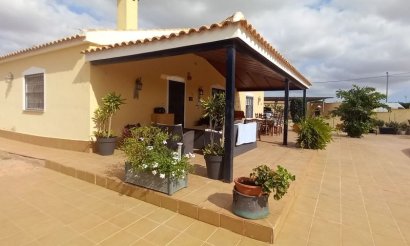Resale - Villa - San Javier