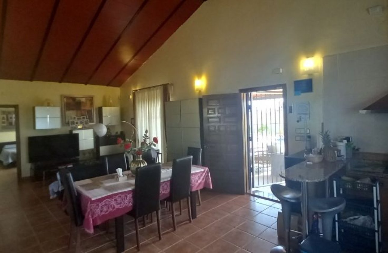 Resale - Villa - San Javier