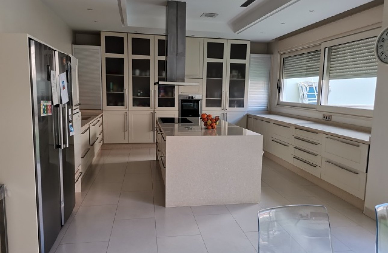 Resale - Villa - Orihuela Costa - Orihuela