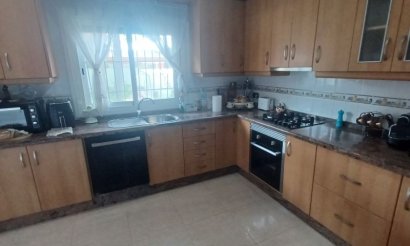 Resale - Villa - Orihuela Costa