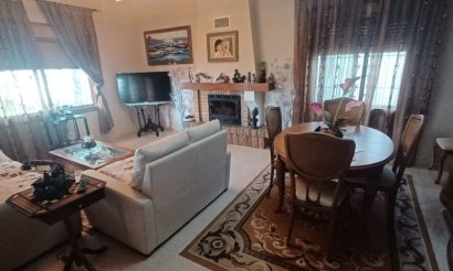 Resale - Villa - Orihuela Costa