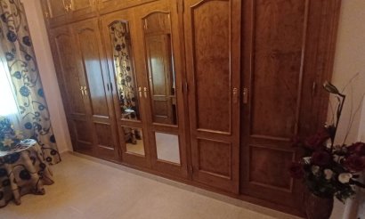 Resale - Villa - Orihuela Costa