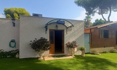 Resale - Villa - Orihuela Costa