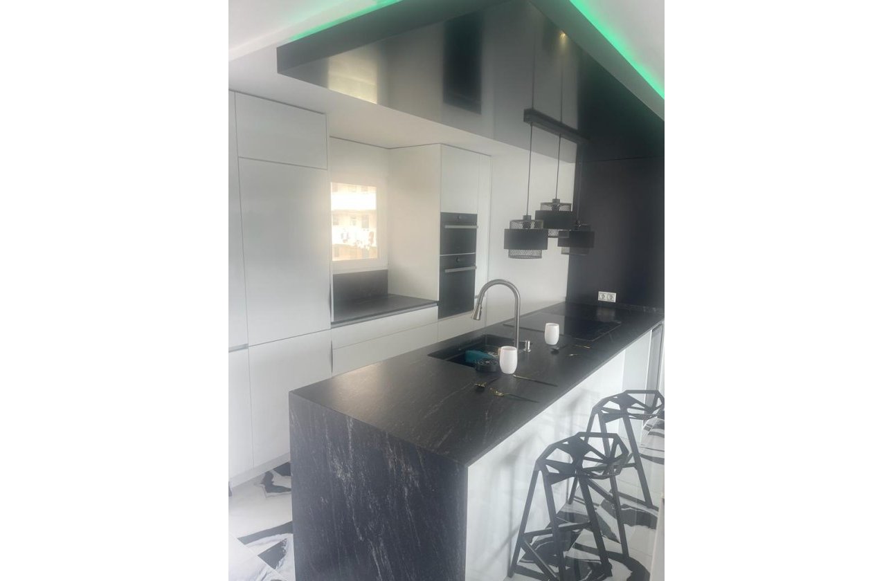 Resale - Apartment / flat - Torrevieja