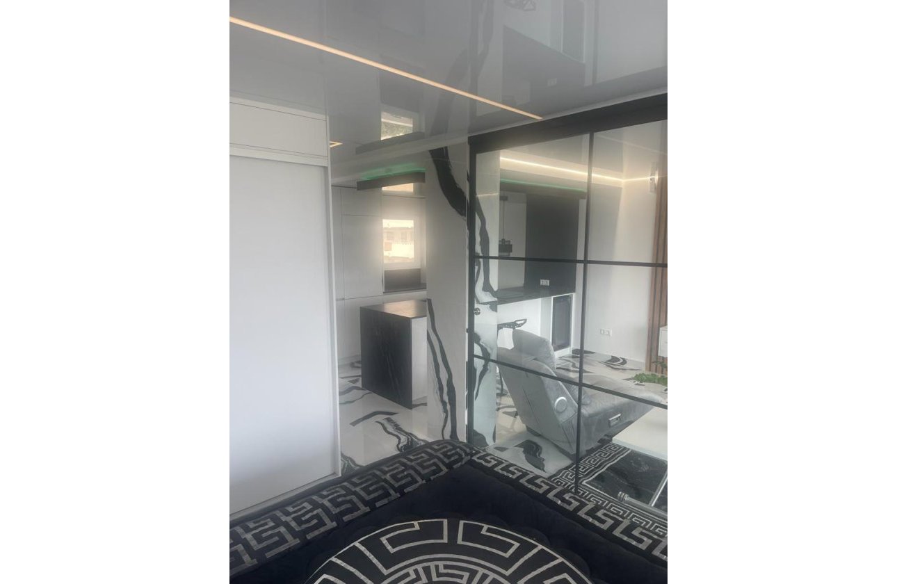 Resale - Apartment / flat - Torrevieja