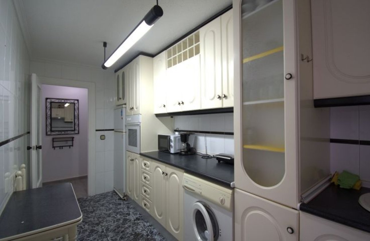 Resale - Apartment / flat - Torrevieja