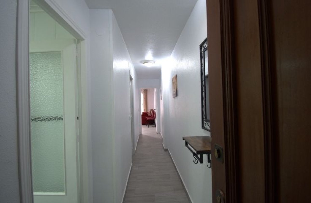 Resale - Apartment / flat - Torrevieja